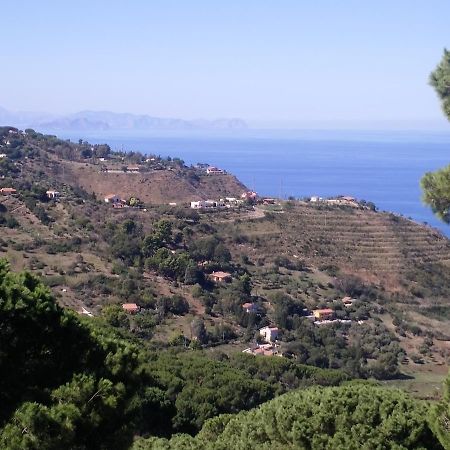 Incantevole Villa Con Vista Mozzafiato Чефалу Екстер'єр фото